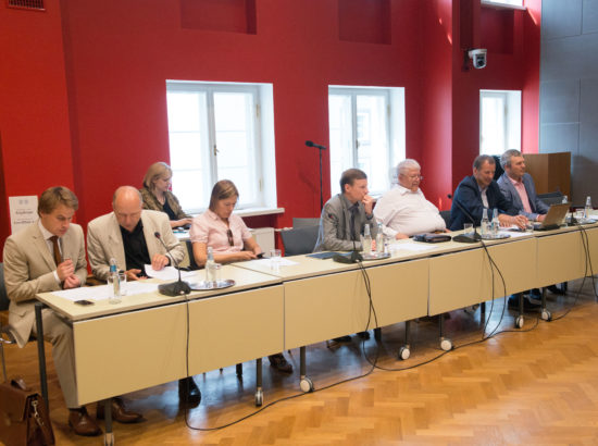 Komisjoni 16. juuli 2014 avalik istung